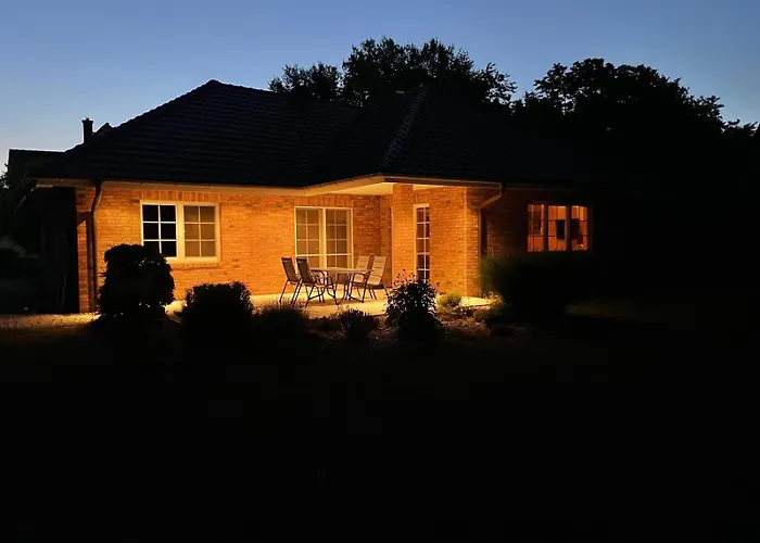 Ferienhaus Rechlin بيت للعطل *